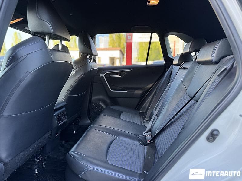 Toyota Rav-4 2019 — Миниатюра 20
