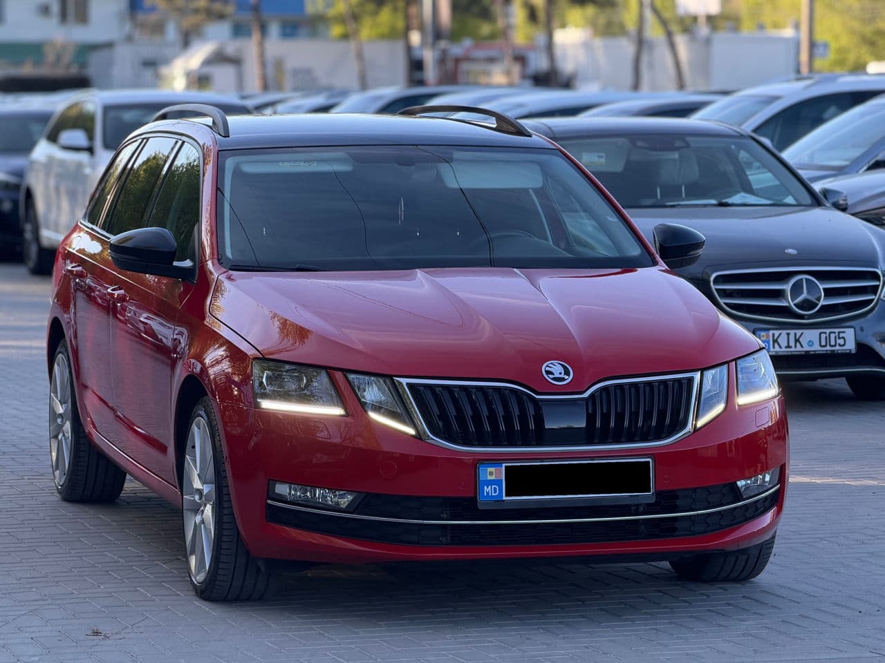 2020 Skoda Octavia — Miniatură 3