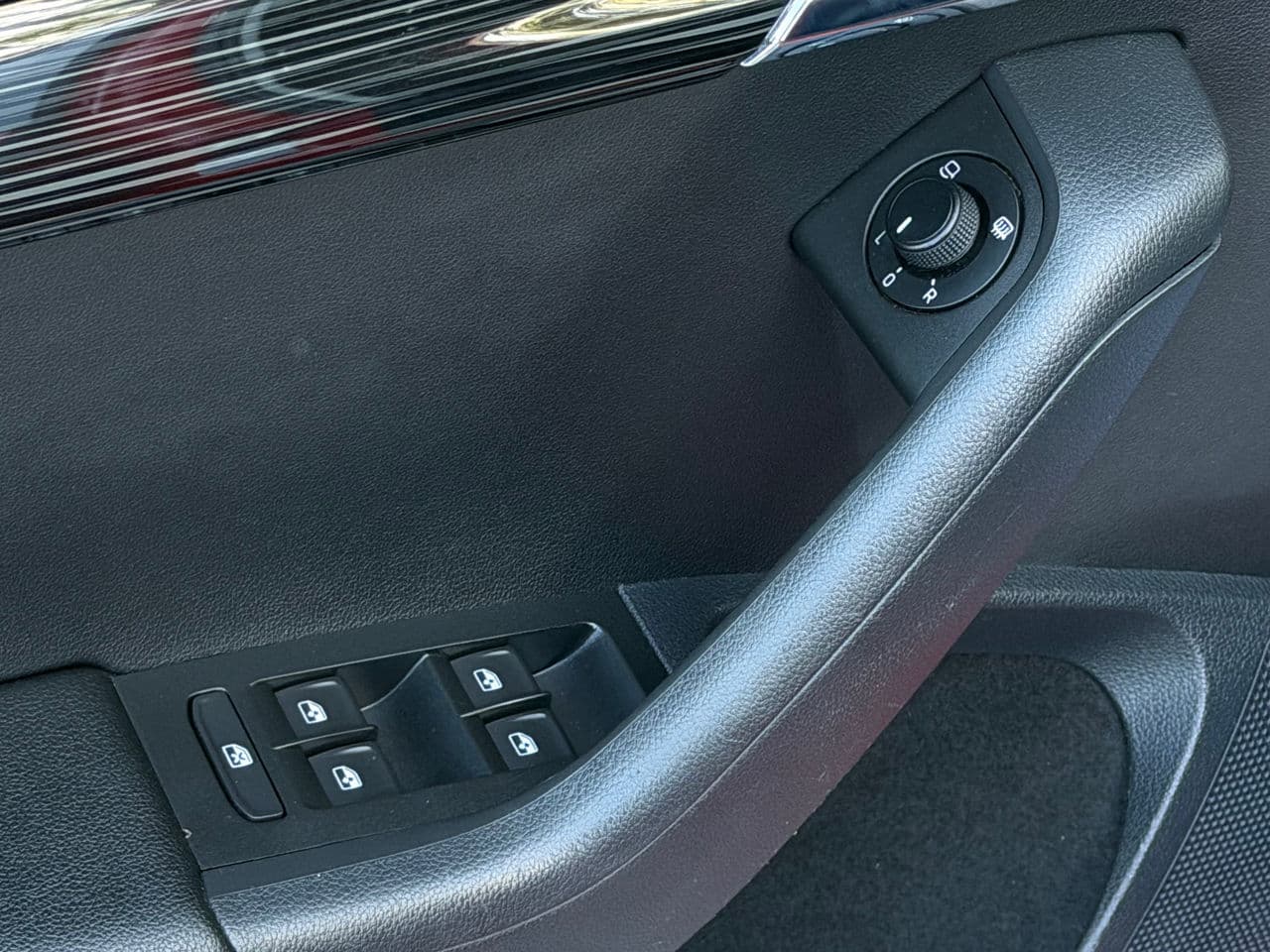 2020 Skoda Octavia — Miniatură 5