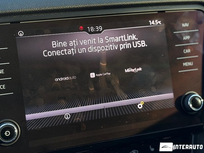 2020 Skoda Octavia — Miniatură 10