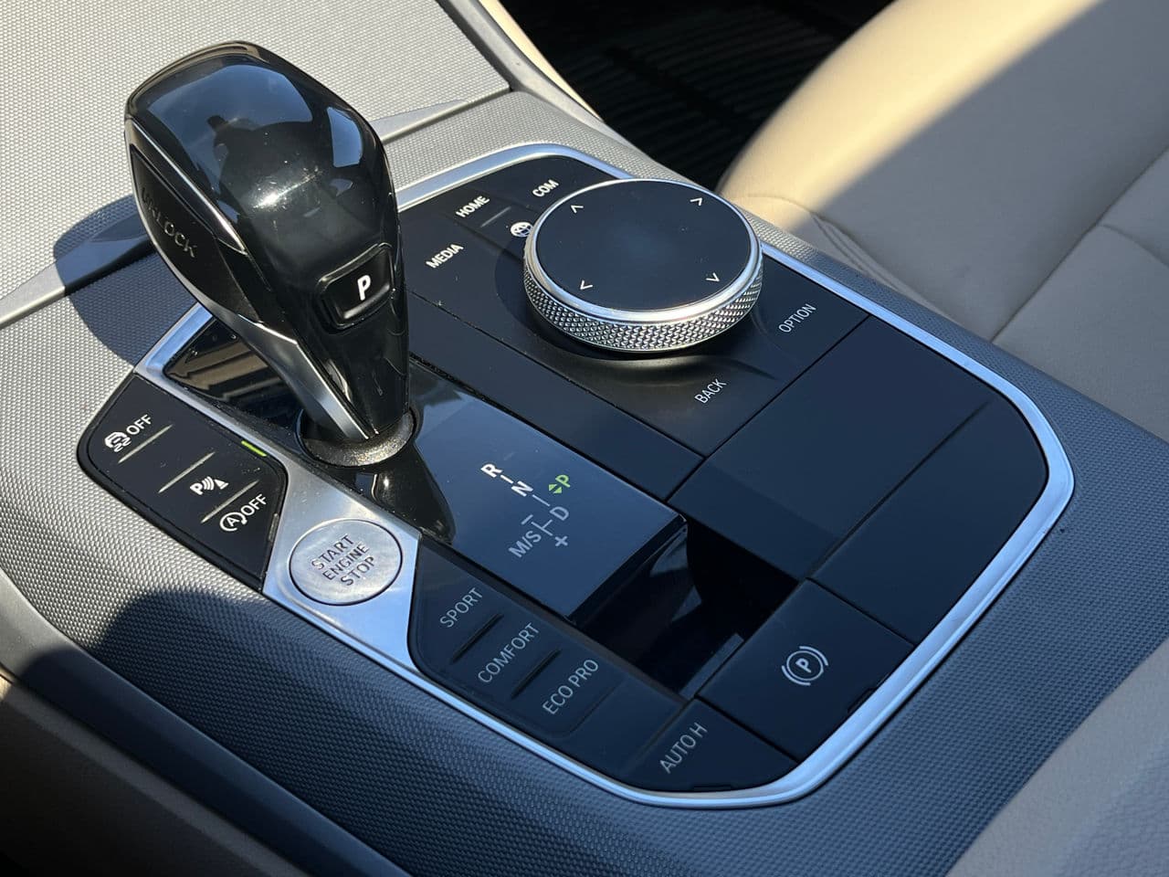 BMW 318 2021 — Миниатюра 15