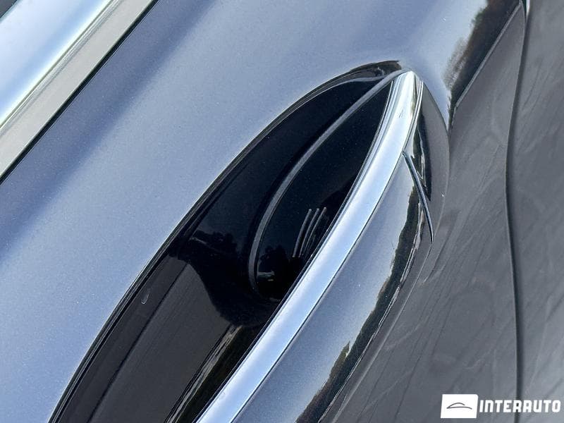 BMW 740 2019 — Миниатюра 18