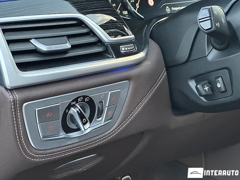 BMW 740 2019 — Миниатюра 21