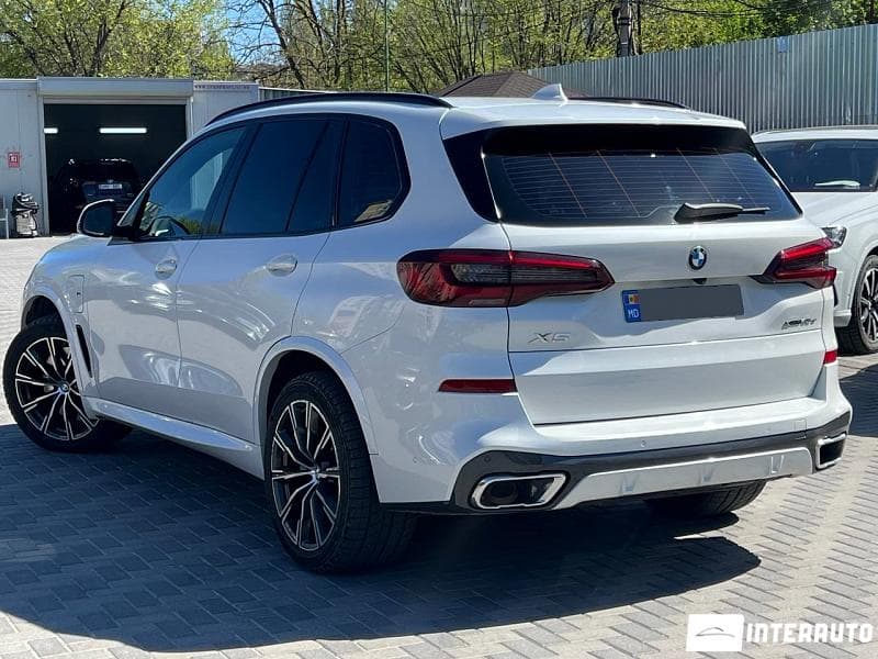 2020 BMW X5 4.5e — Miniatură 4