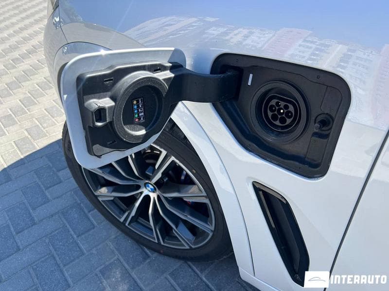 2020 BMW X5 4.5e — Miniatură 5