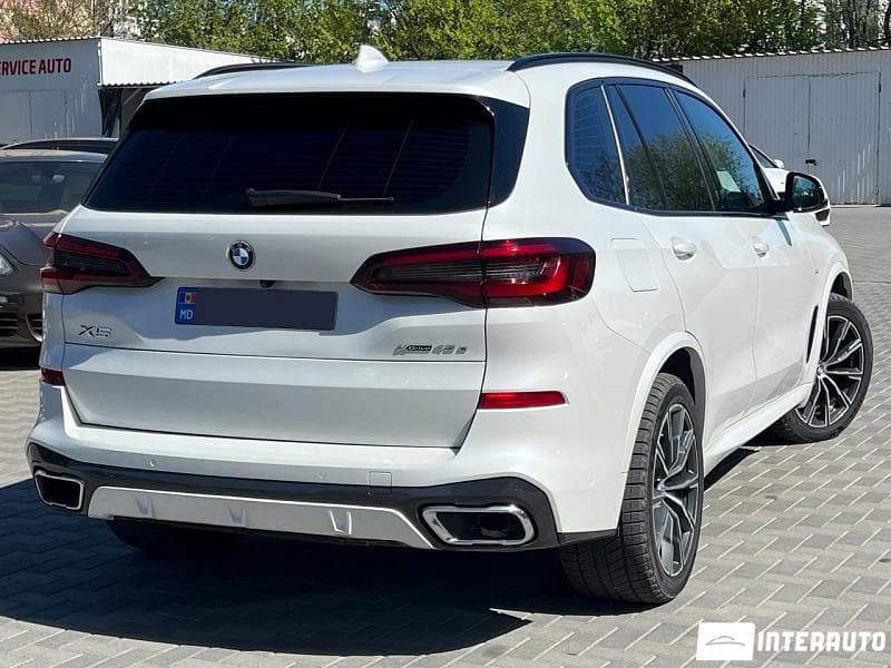 2020 BMW X5 4.5e — Miniatură 2