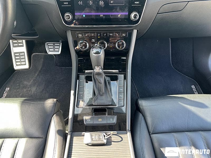 Skoda Superb 2019 — Миниатюра 11