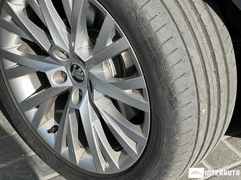 Skoda Superb 2019 — Миниатюра 19