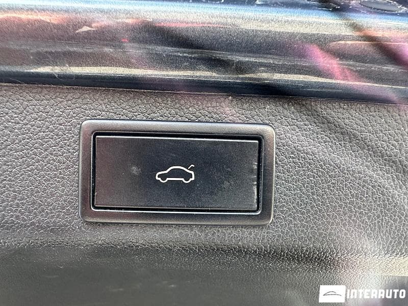 Skoda Superb 2019 — Миниатюра 18