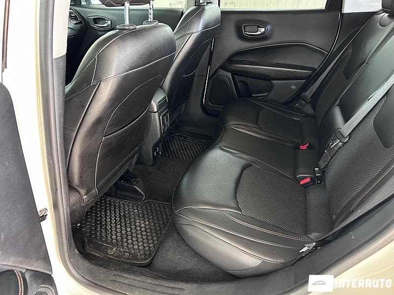 Jeep Compass 2018 — Миниатюра 17