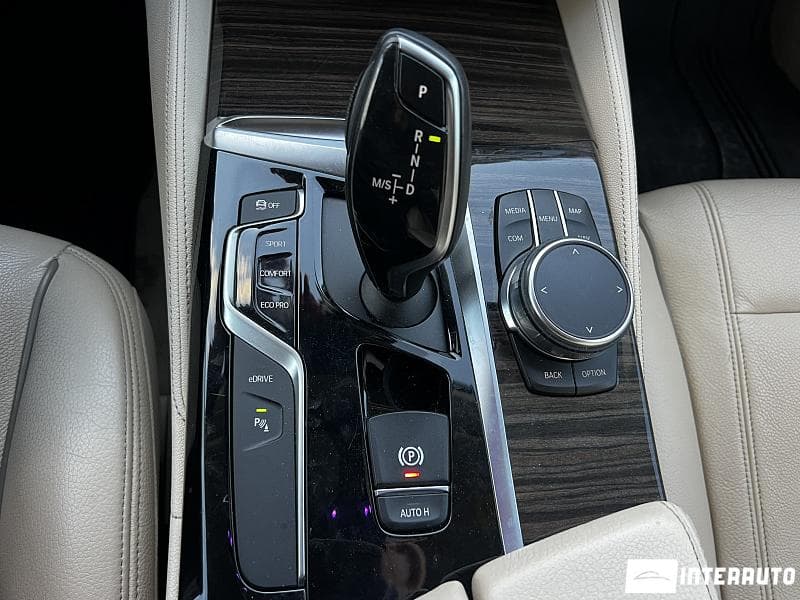 BMW 530e 2018 — Миниатюра 14