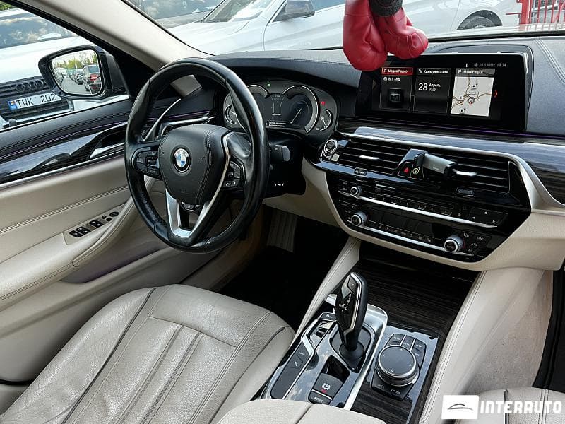 BMW 530e 2018 — Миниатюра 6