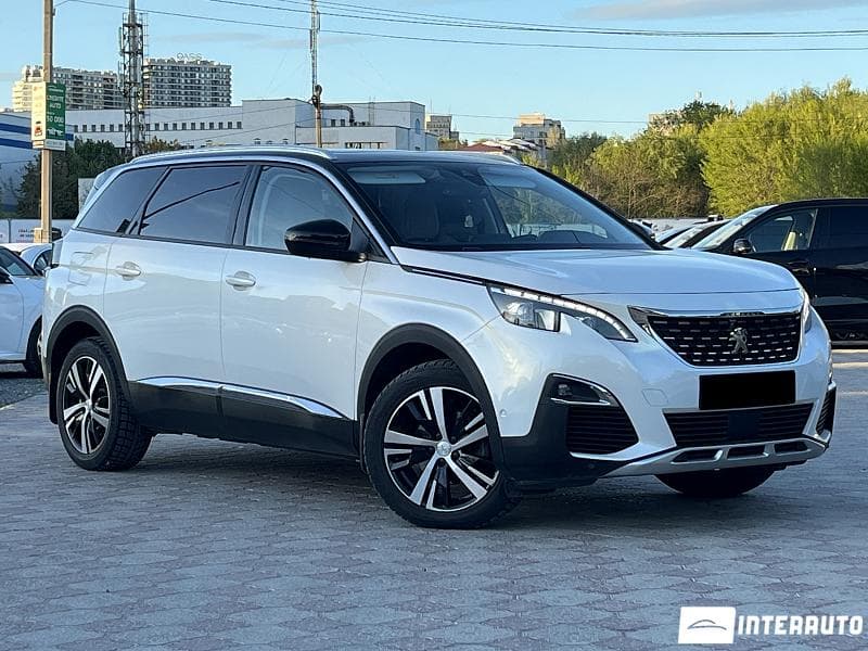 2020 Peugeot 5008 — Miniatură 4