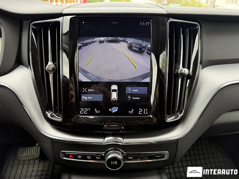 Volvo XC 60 2019 — Миниатюра 10