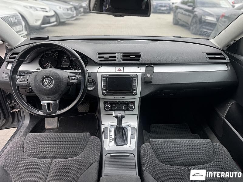 2010 Volkswagen Passat — Miniatură 15