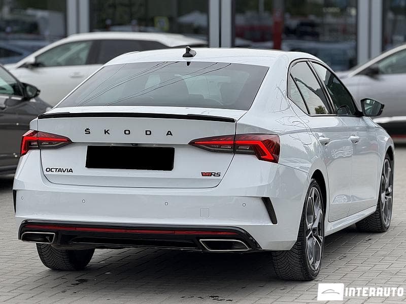 2022 Skoda Octavia RS — Miniatură 2