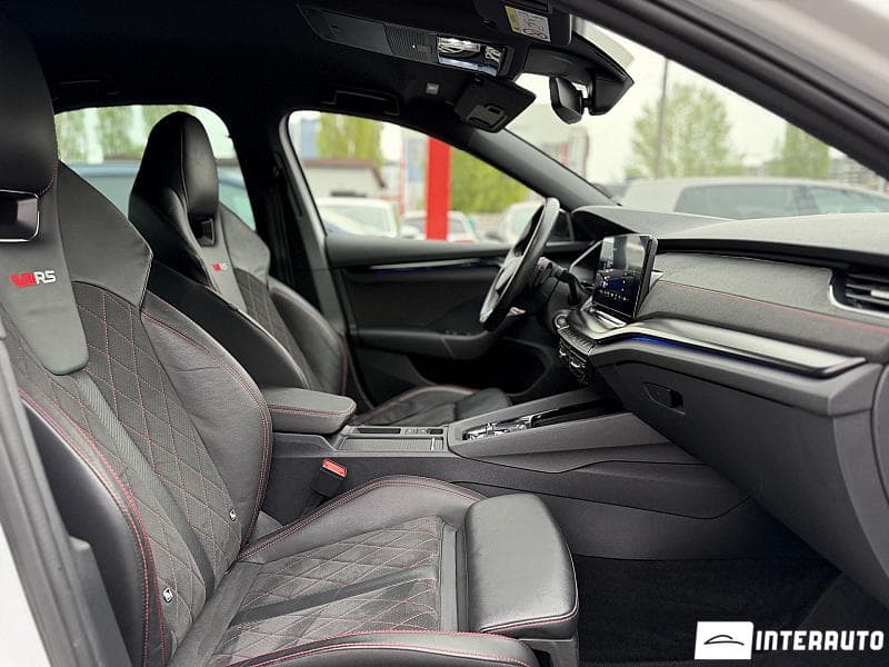 2022 Skoda Octavia RS — Miniatură 23