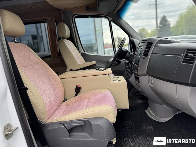 2014 Mercedes Sprinter — Miniatură 14