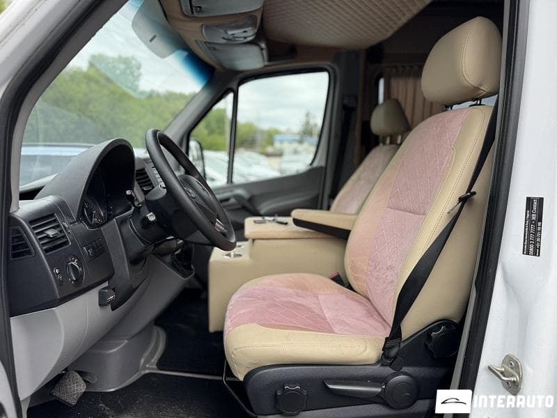 2014 Mercedes Sprinter — Miniatură 5