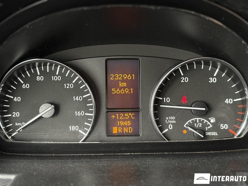 2014 Mercedes Sprinter — Miniatură 10