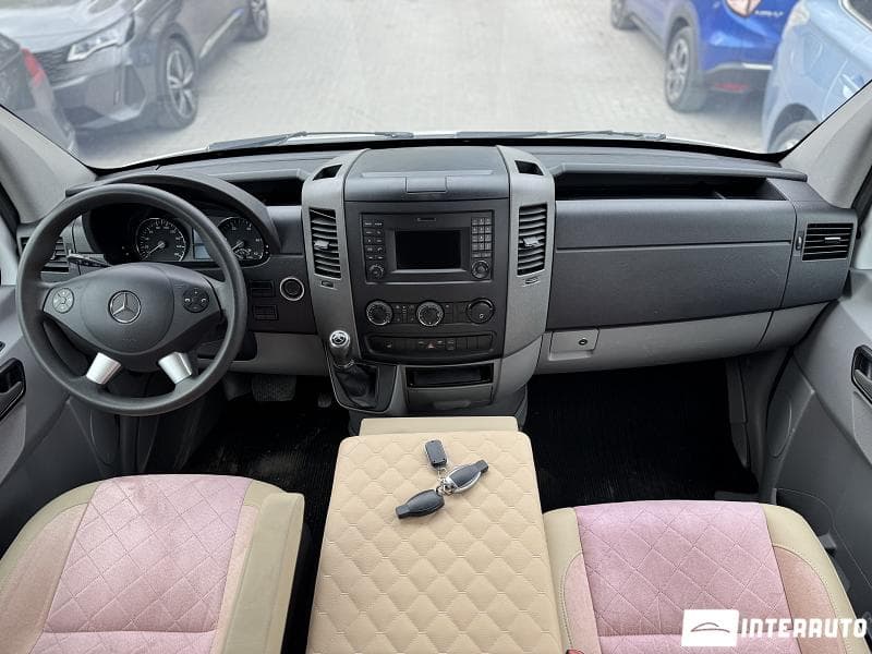 2014 Mercedes Sprinter — Miniatură 8