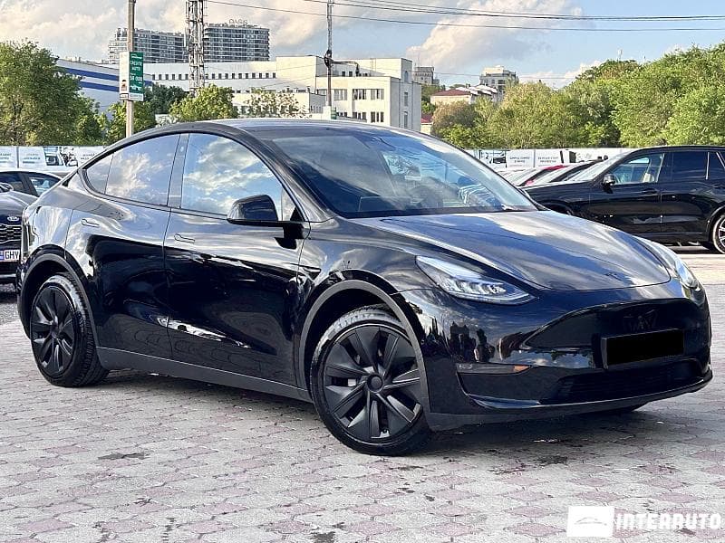 2021 Tesla Model Y — Miniatură 4