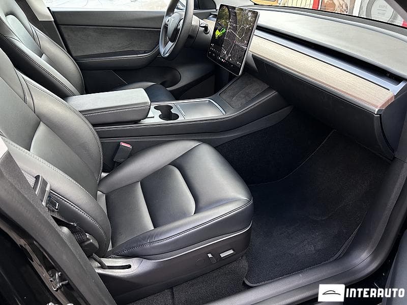 2021 Tesla Model Y — Miniatură 14