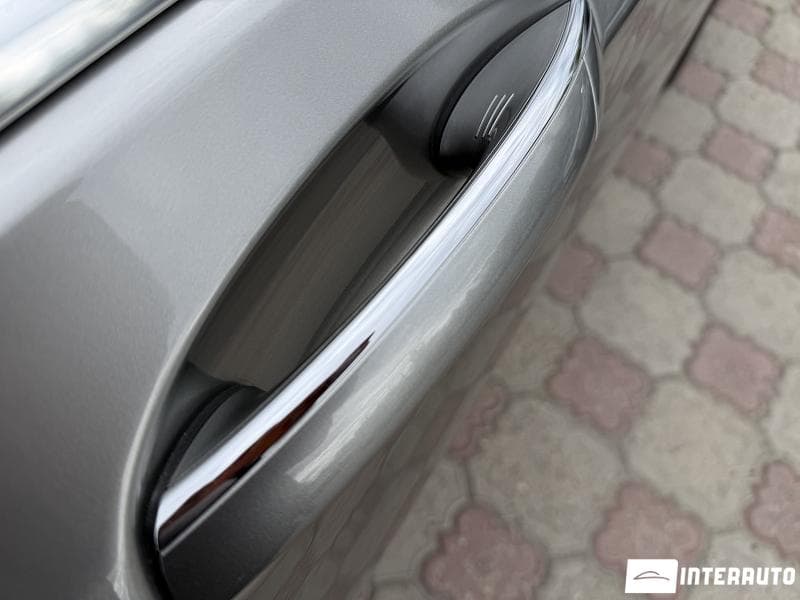 2020 BMW 745e — Miniatură 6