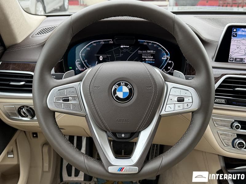 2020 BMW 745e — Miniatură 13