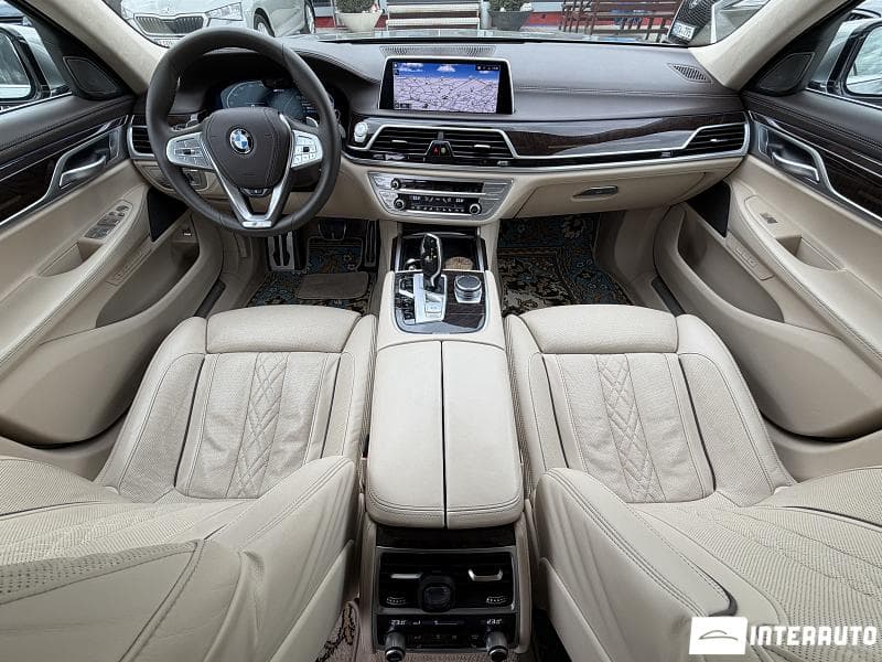 2020 BMW 745e — Miniatură 10