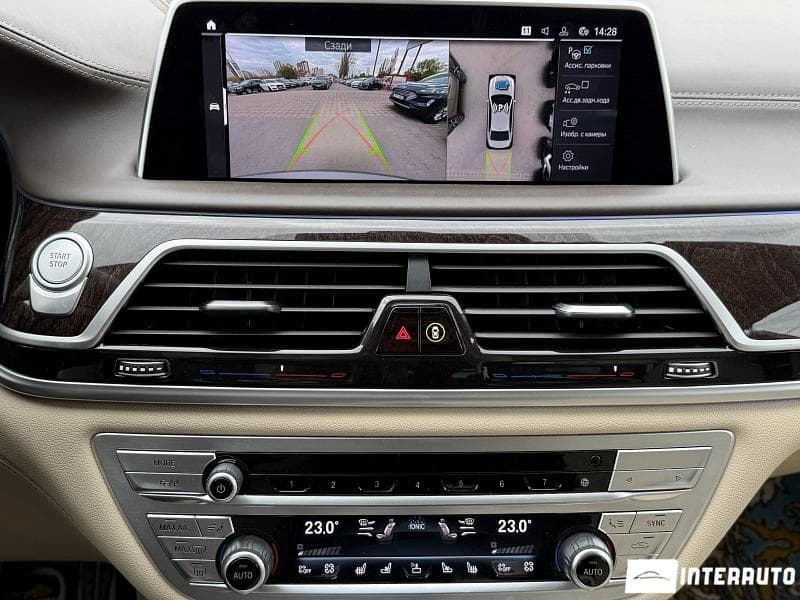 2020 BMW 745e — Miniatură 16