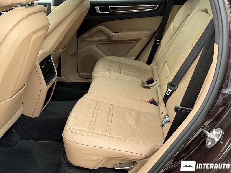 2019 Porsche Cayenne — Miniatură 17
