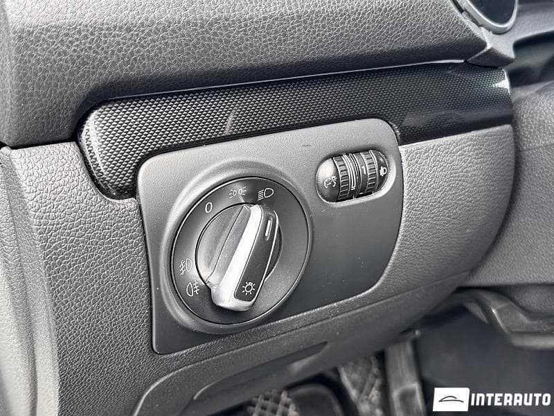 2011 Volkswagen Golf — Miniatură 15