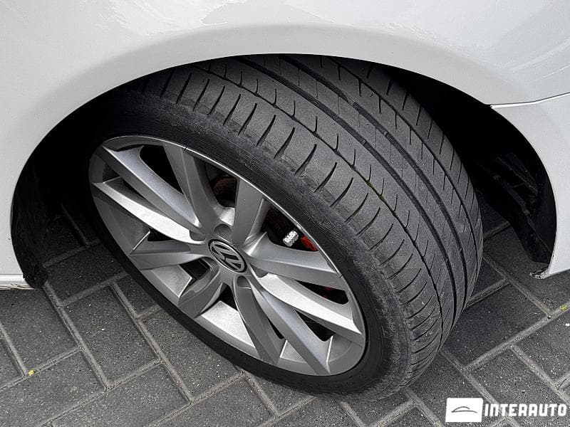 2011 Volkswagen Golf — Miniatură 18