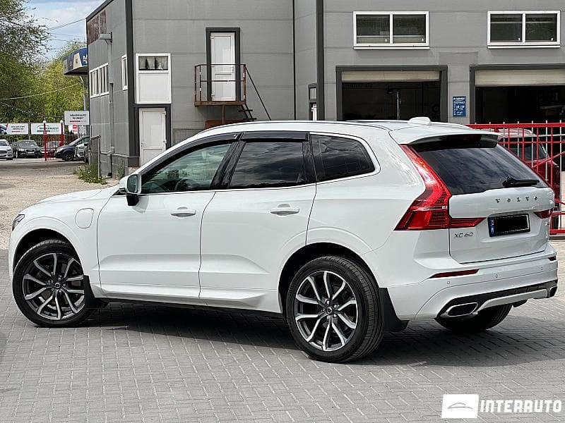 2020 Volvo XC 60 — Miniatură 2