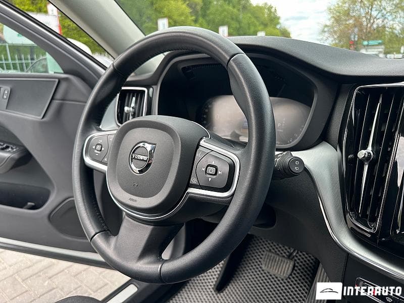 2020 Volvo XC 60 — Miniatură 8
