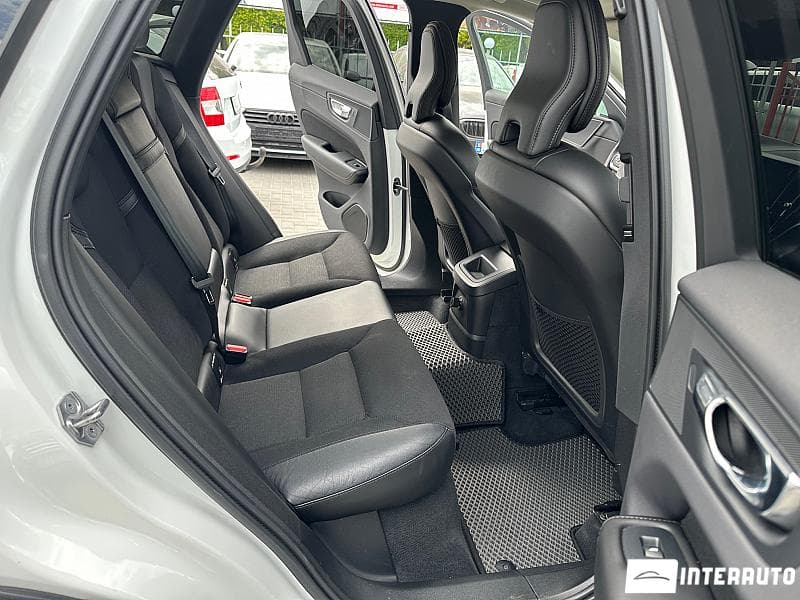 2020 Volvo XC 60 — Miniatură 17
