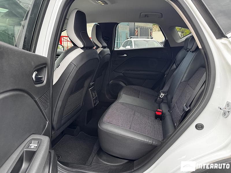2021 Renault Captur — Miniatură 6