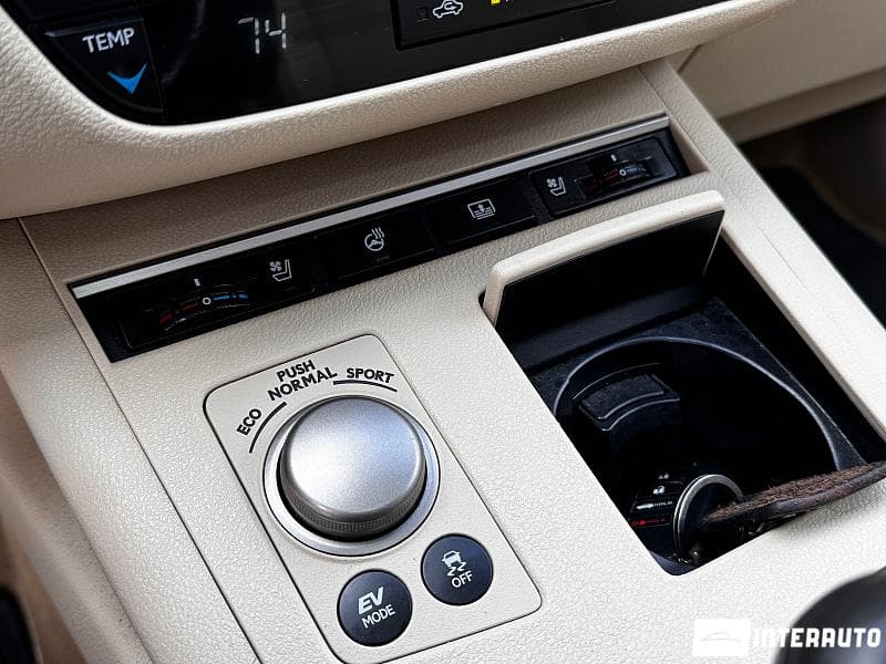 2013 Lexus ES 300h — Miniatură 12