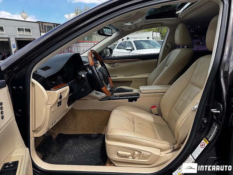 2013 Lexus ES 300h — Miniatură 5