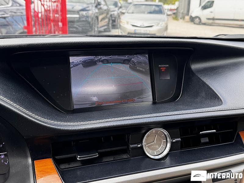 2013 Lexus ES 300h — Miniatură 10