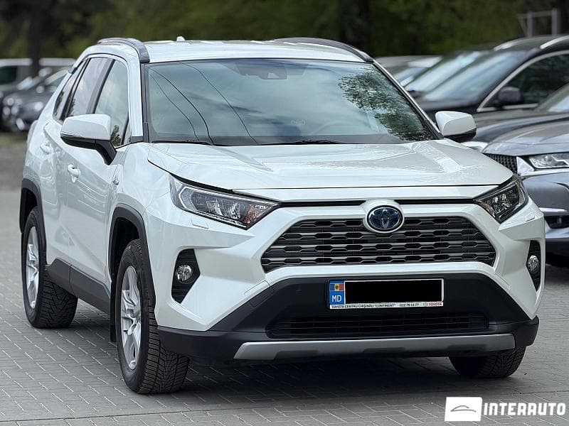 Toyota Rav-4 2019 — Миниатюра 3