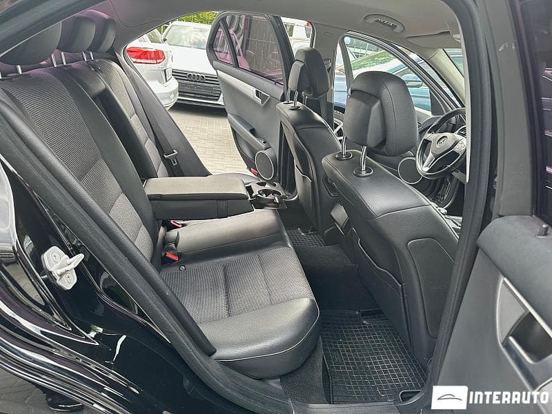 2011 Mercedes C 200 — Miniatură 13