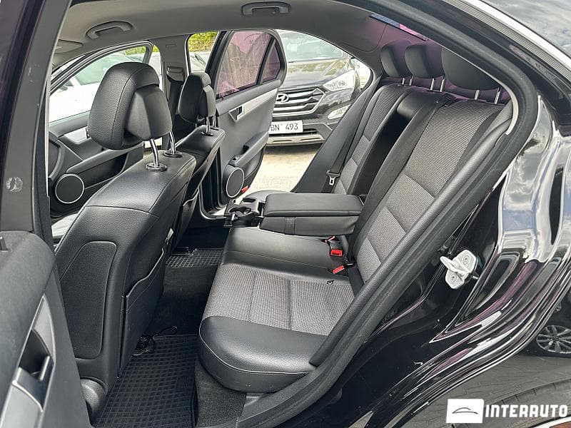 2011 Mercedes C 200 — Miniatură 6