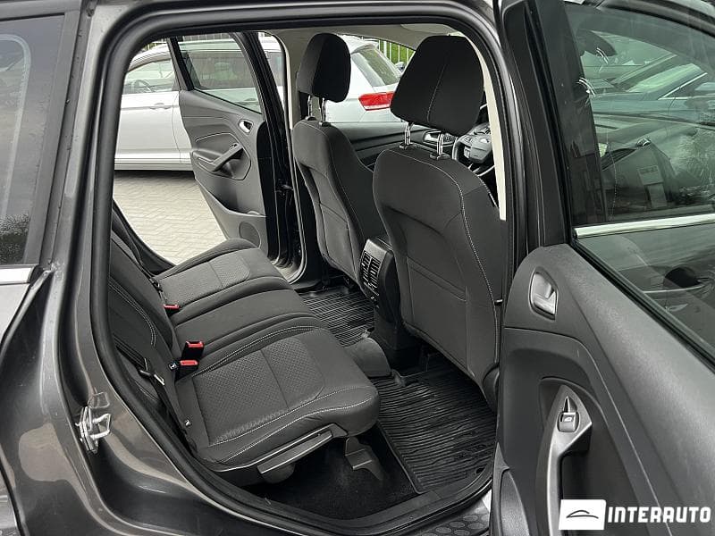 2016 Ford Kuga — Miniatură 16
