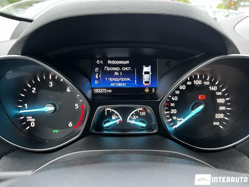 2016 Ford Kuga — Miniatură 7