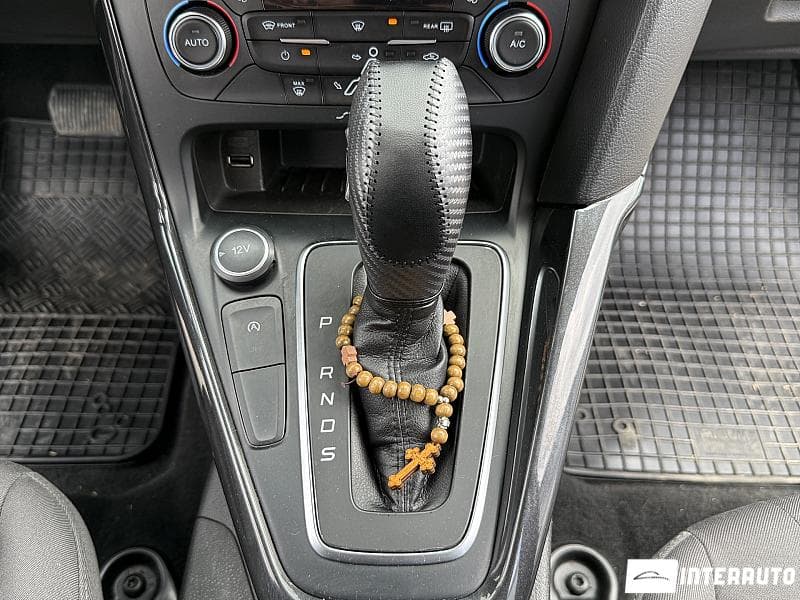 2015 Ford Focus — Miniatură 12