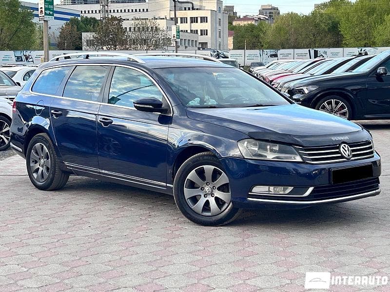 2011 Volkswagen Passat — Miniatură 4