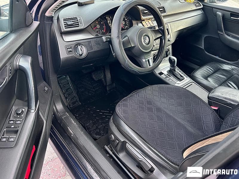 2011 Volkswagen Passat — Miniatură 5