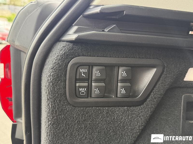 BMW X7 4.0i 2020 — Миниатюра 25